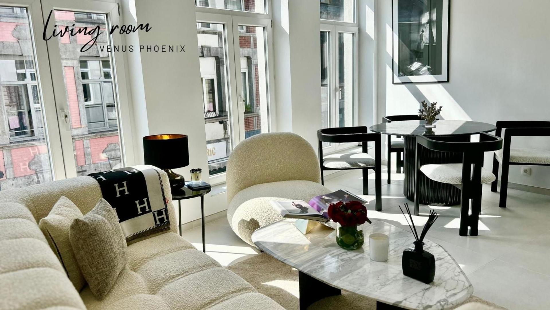Phoenix Garden Apartment Монс Екстериор снимка