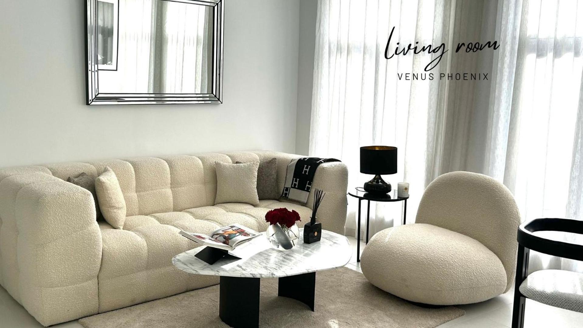 Phoenix Garden Apartment Монс Екстериор снимка